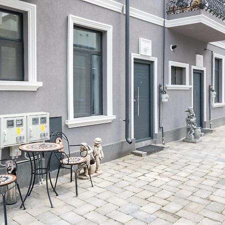 Blue-Line-Apartment-Unirii Bukarest Exterior foto